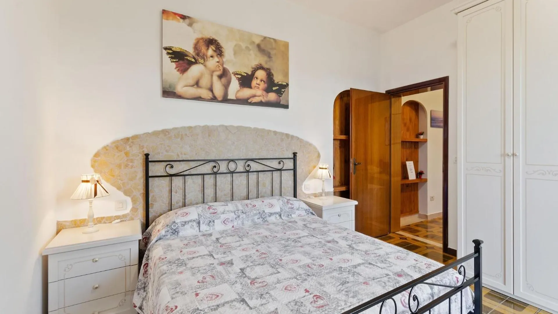 Pleasant Apartment With Courtyard Saludecio