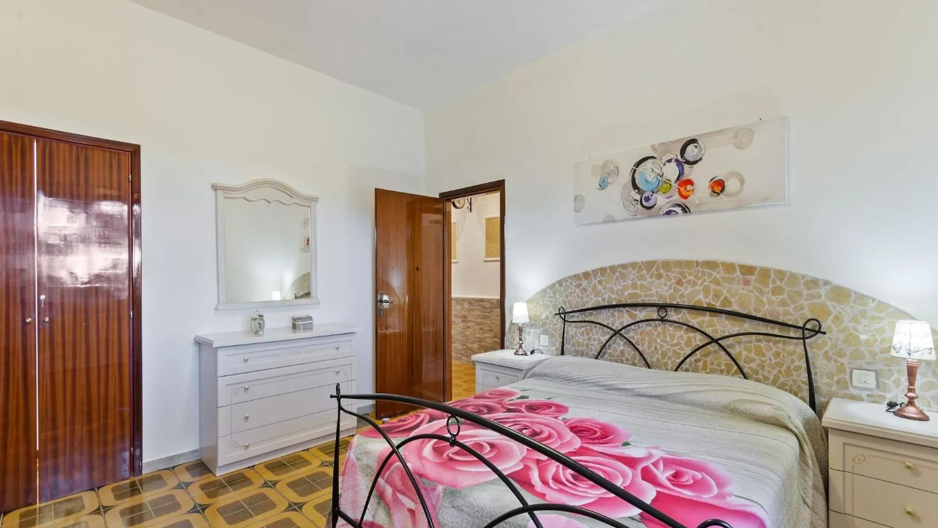 Pleasant Apartment With Courtyard Saludecio